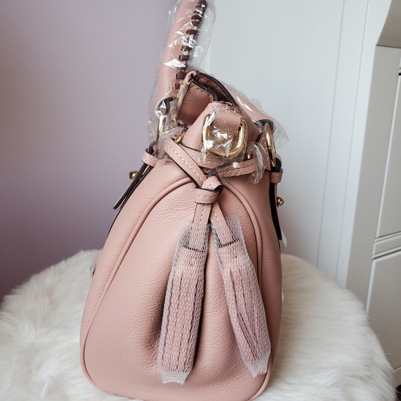 Sold - Picture 3 of 10